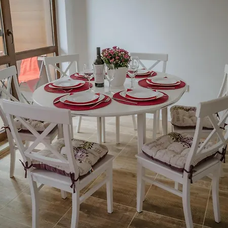Bella'S Sea Apartment-Beach, Sea Garden ,Old Town, Free Parking, Free Evcharging Station Varna Exterior photo
