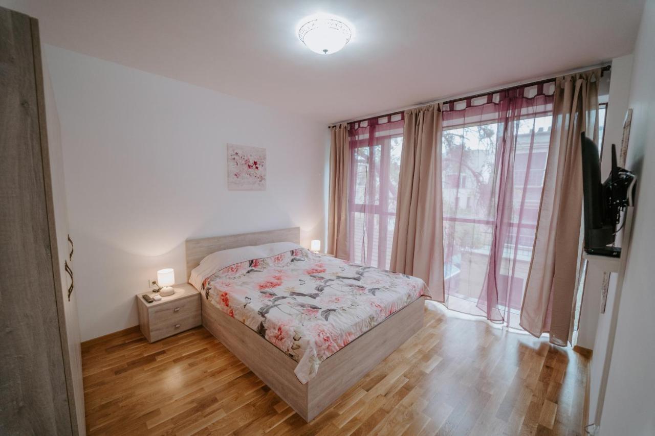 Apartament Bella's Sea Apartment-beach, Sea Garden ,old Town, Free Parking, Free Evcharging Station
