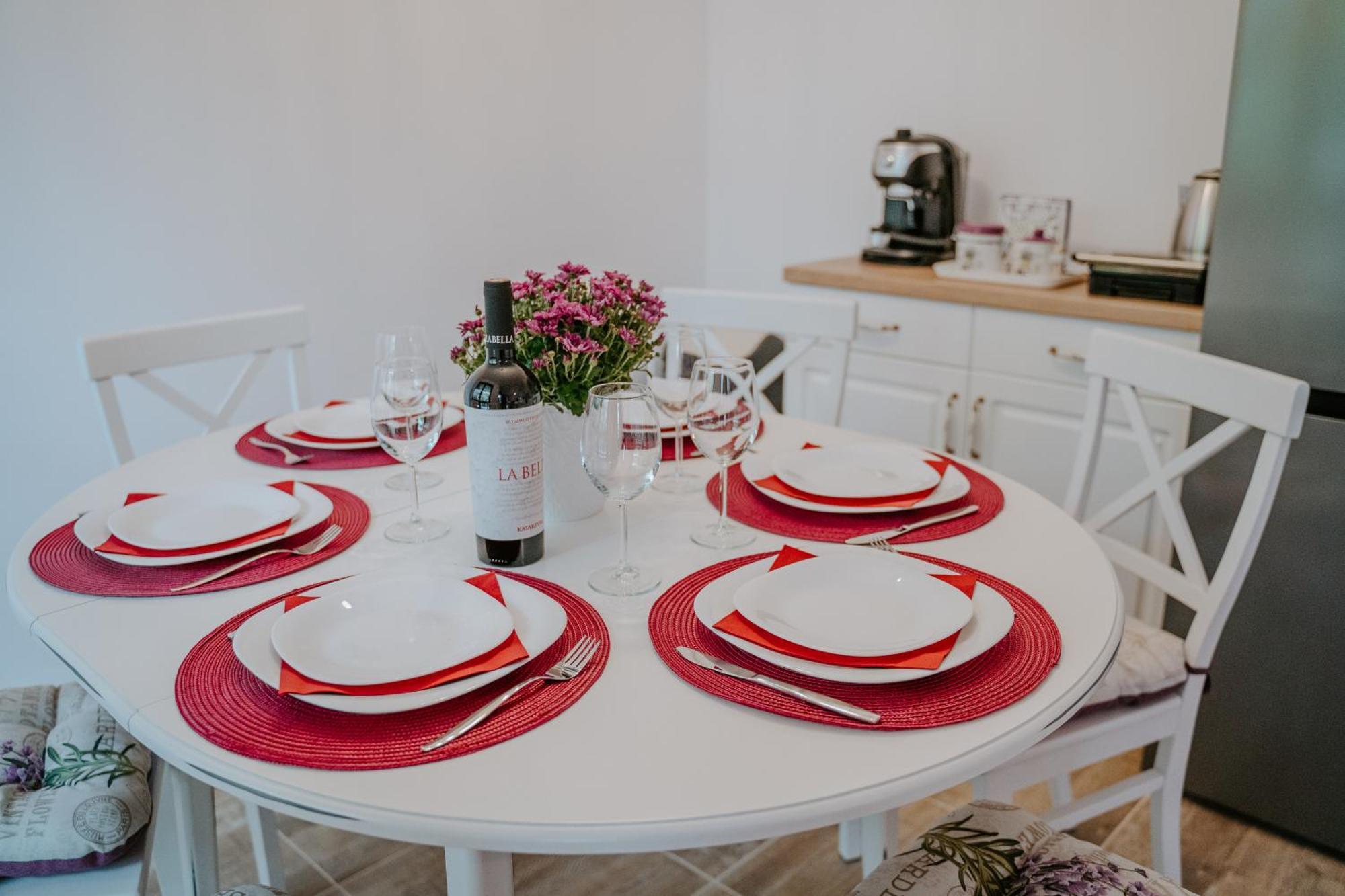 Bella's Sea Apartment-beach, Sea Garden ,old Town, Free Parking, Free Evcharging Station Apartament *